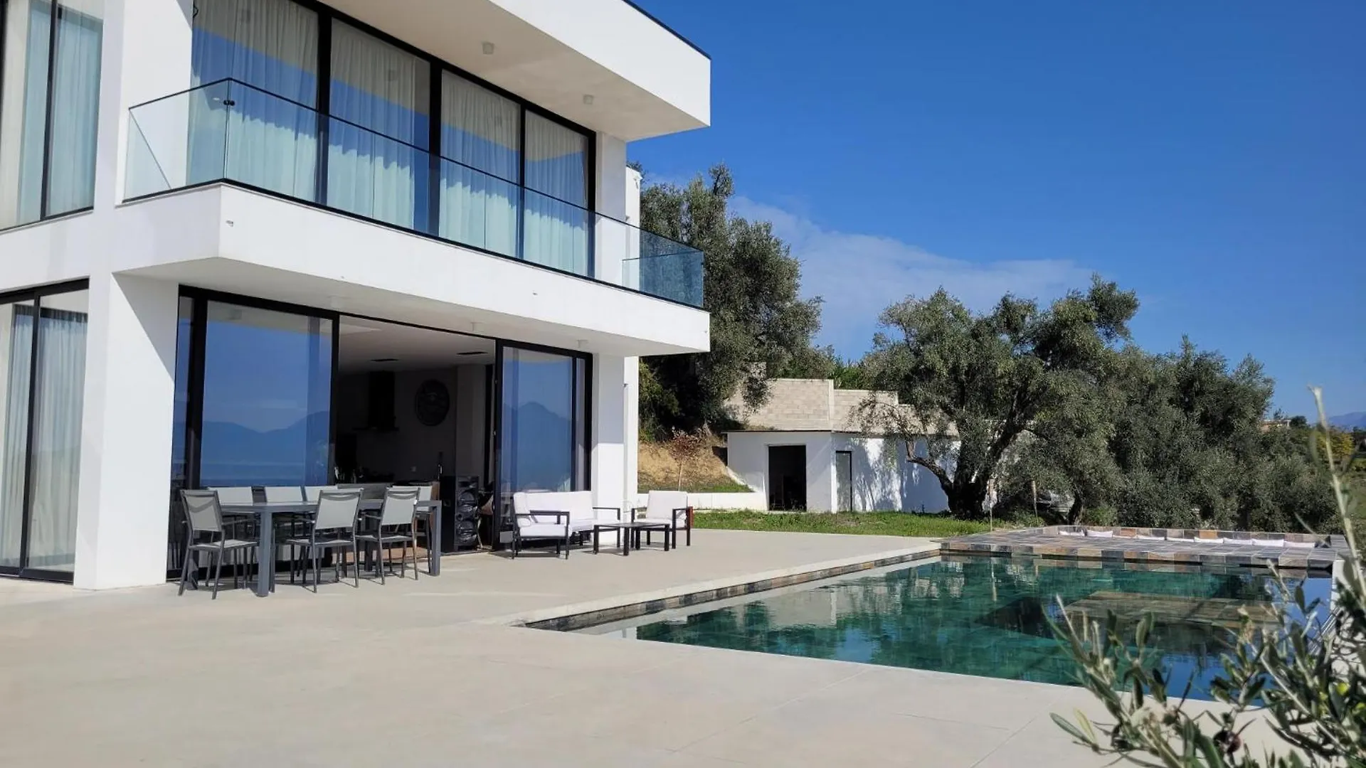 Villa Cubi Tirana